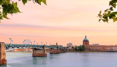 Visiter la Ville Rose : le guide pratique pour vos vacances à Toulouse