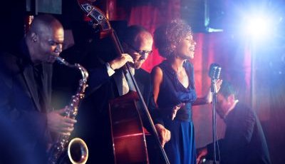 Jazz à Vienne : le guide pour vivre le festival depuis Lyon